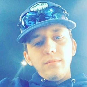 Meet your Posher, Tyler